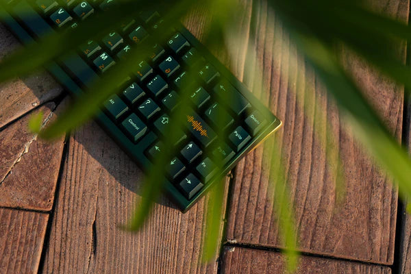 Smoke65%キーボードキット by Sensy